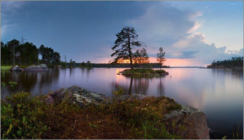 Карельский пейзаж с закатом и островомphoto preview