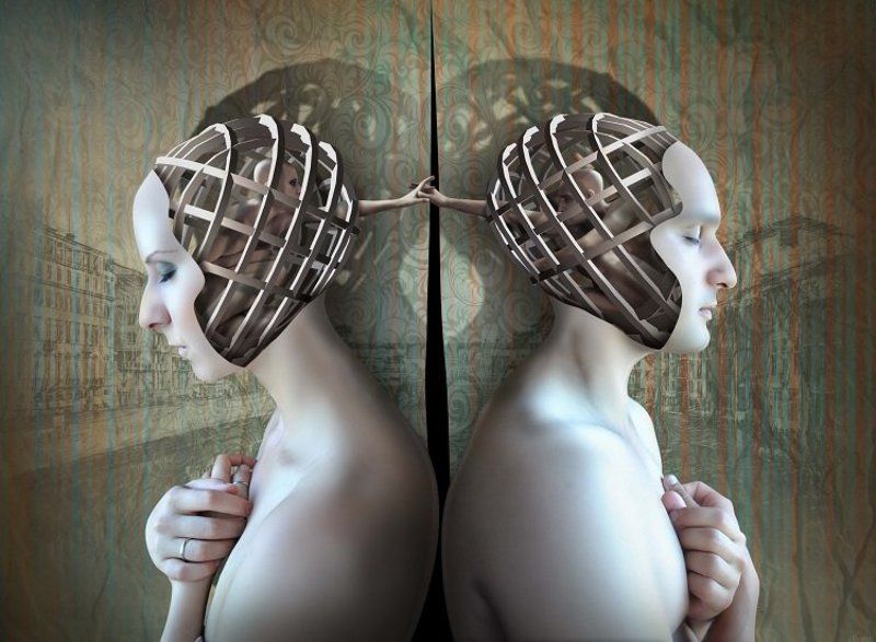 Театр полигамных отношенийphoto preview