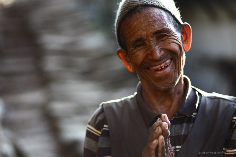 улыбки бесценныphoto preview