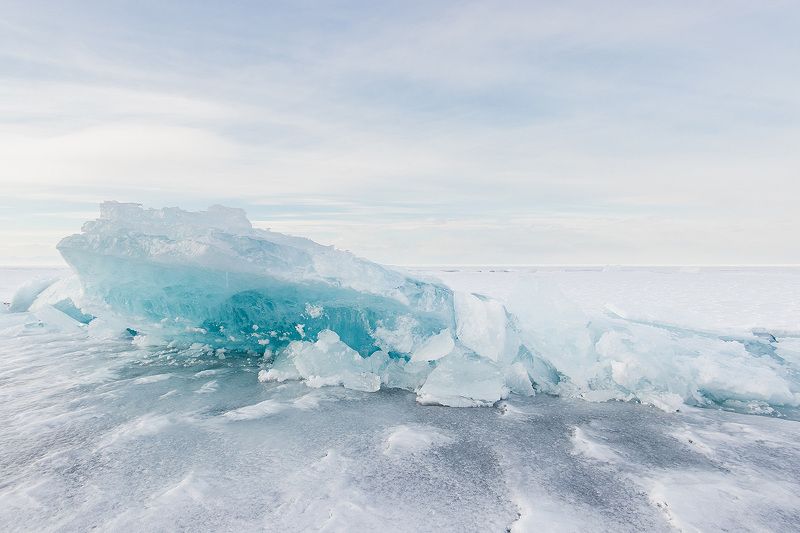 Байкал, пузырьки, зима, лёд, Россия Надавphoto preview