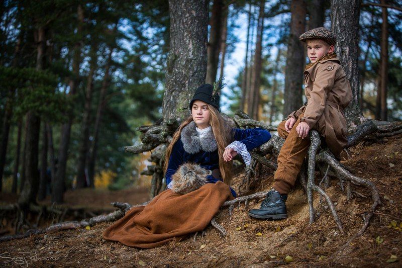 Юные охотникиphoto preview