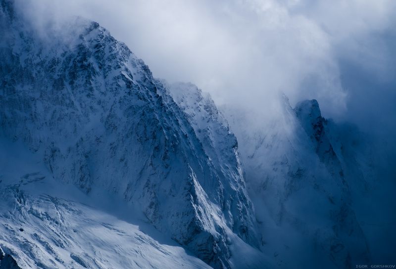 домбай,кавказ,горы,пейзаж,снег,облака,атмосфера,свет Холод и свежесть гор фото превью