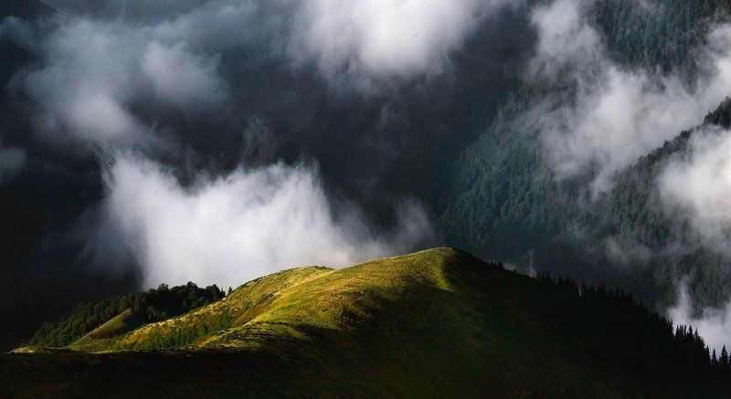 Мраморные горы фото превью