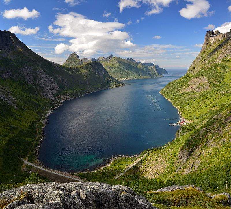 Прогулка над фьордомphoto preview