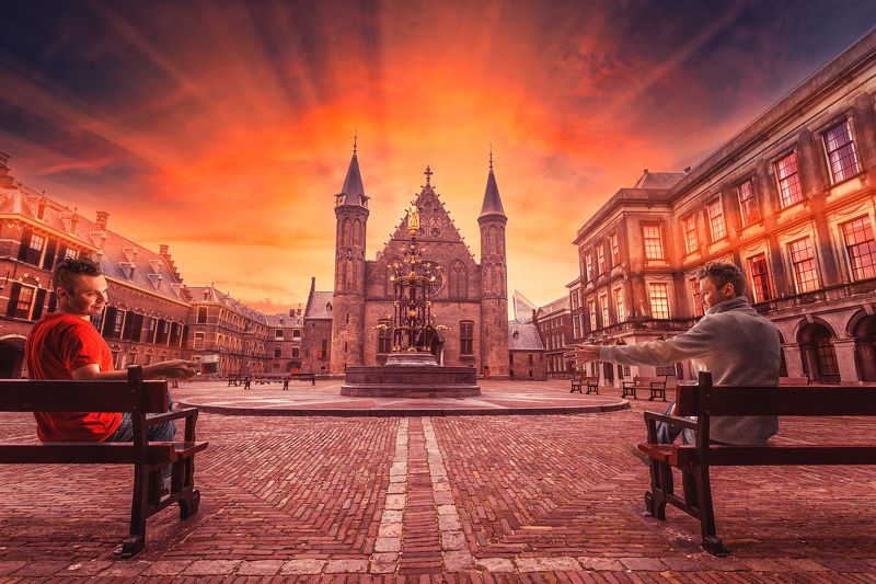 замок, скамейка, мужчина, двое, гаага Чашечку кофе? фото превью