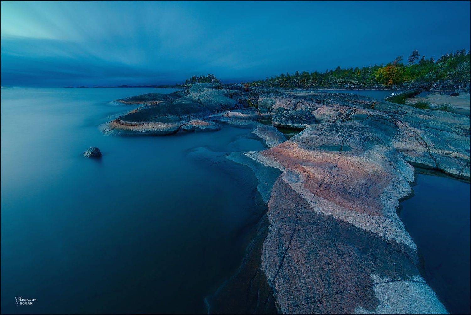 * * *. Автор: Lobanov Roman , Lobanov Roman