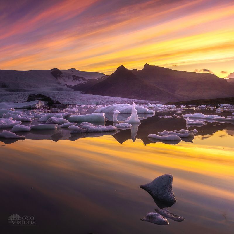 iceland,summer,night,sunset,sky,glacier,glacial,fjallsárlón,lagoon,reflections Summertime night moodphoto preview