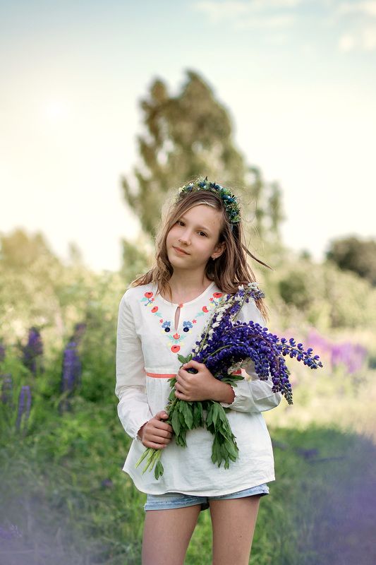 люпины, букет, фиолетовый, лето, портрет, девочка, девушка, детство, цветы, поле, природа ***photo preview