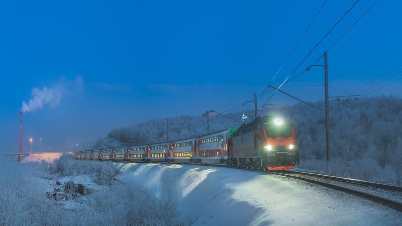 skrylov, skrylov_official, пейзаж, жд, rails, train, эп20, электровоз, тмх, трансмашхолдинг, ржд, rzd, мурманск, зима, изморозь, полярнаяночь, ночь, вагоны, поезд Photo #104photo preview