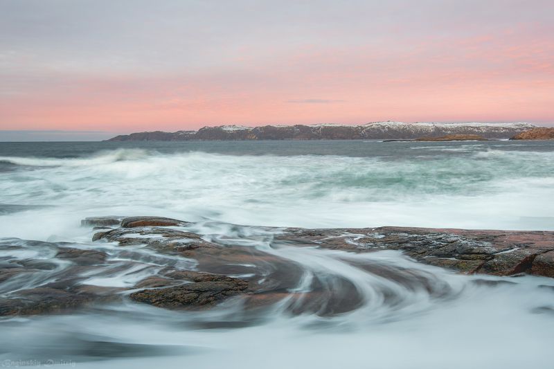 На побережьеphoto preview