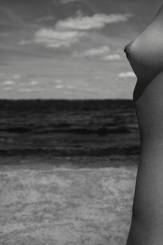 art nude, nude, fine art nude, bw nude, estet mf, minimalism nude, nude in the landscape *photo preview