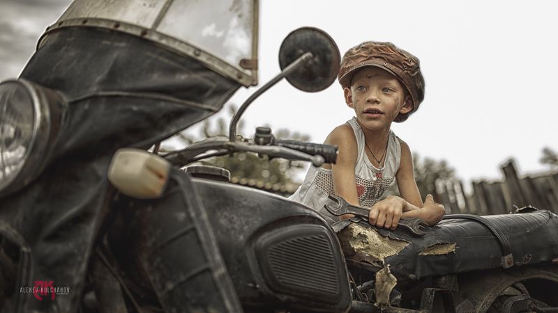 кульчанов, портрет, астрахань, ретро, мотоцикл, дети,детсво \