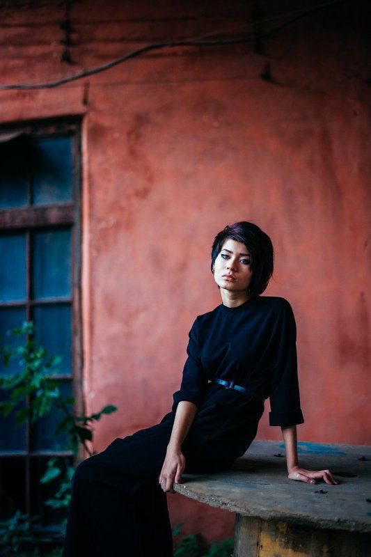 Красное и черноеphoto preview