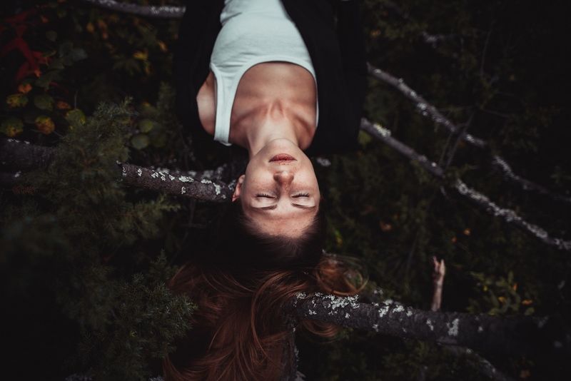 Веснушки, Девушка, Лес photo preview