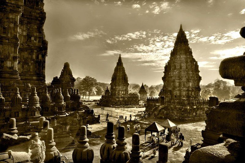 ява, боробудур, прамбанан, индонезия Буддийские истории..photo preview