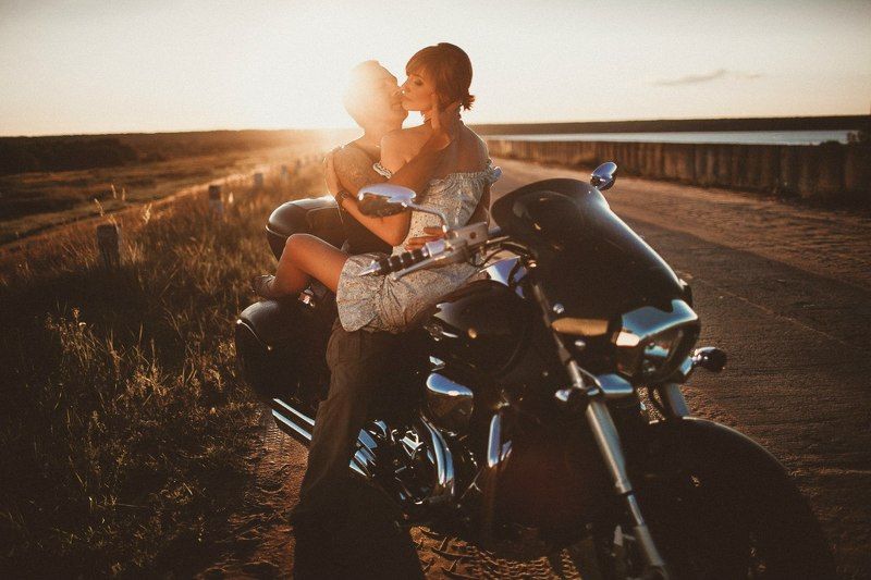 Плохой парень и отличницаphoto preview