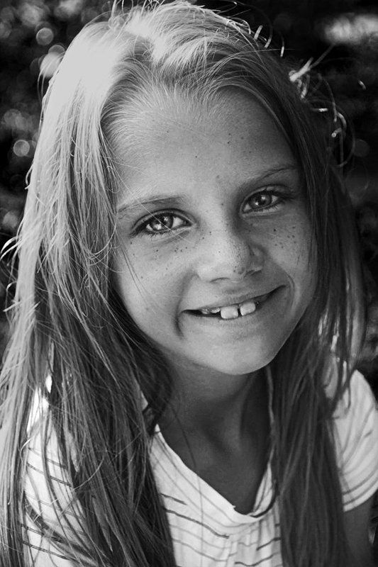 Когда было всего два зубаphoto preview