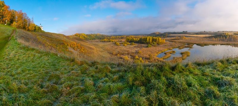 псков изборск осень листва городище природа заповедник ...photo preview