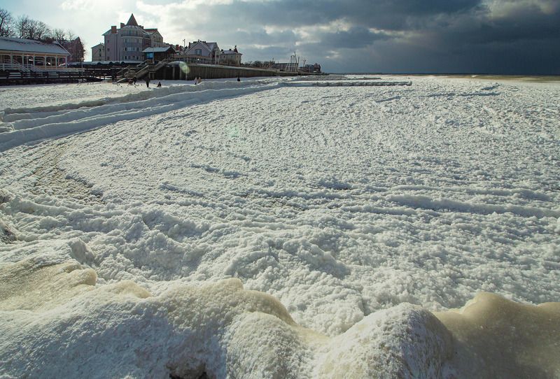 Морозный прибой. Балтийское море. Февральphoto preview