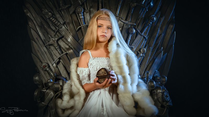 Каринаphoto preview