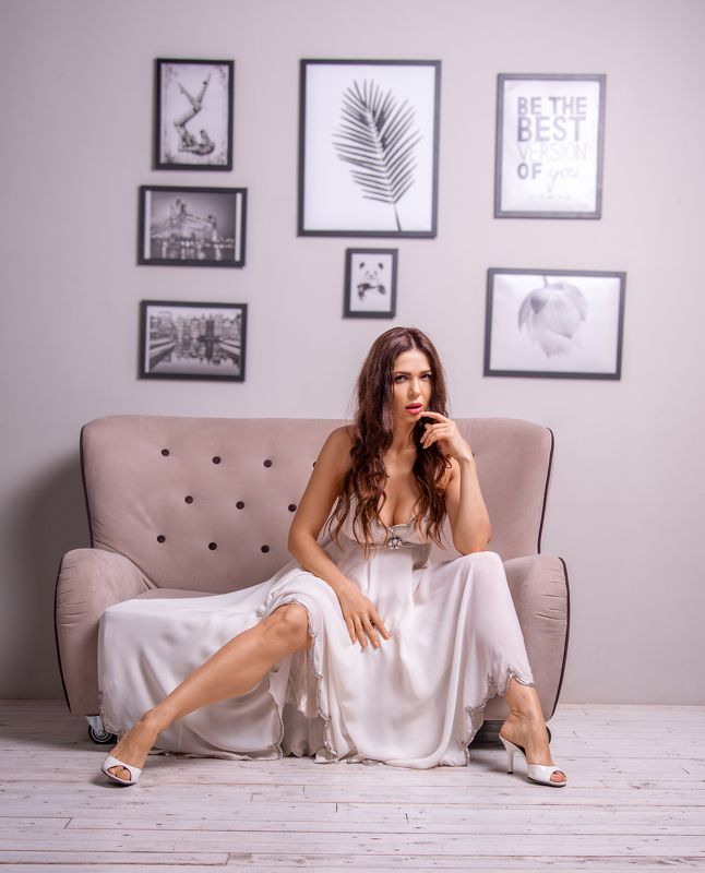 студийный портрет, красивая девушка, женский портрет, концептуальное Надеждаphoto preview