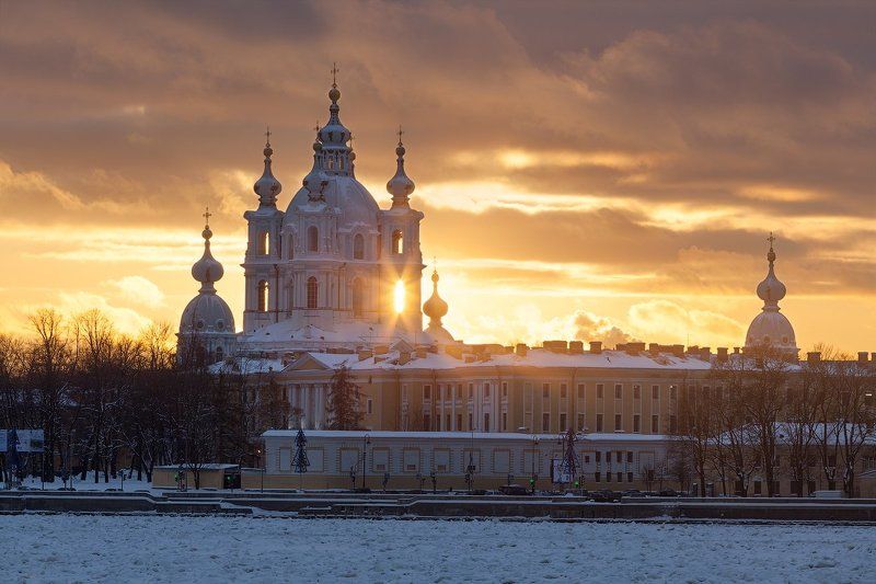 санкт-петербург, смольный, зима, лед, нева, закат Санкт-Петербург: Смольный соборphoto preview