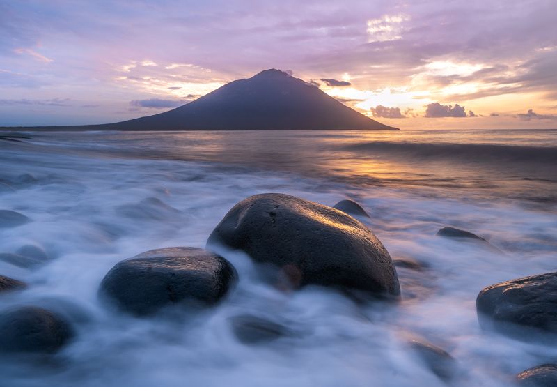 вулкан Атсонупури photo preview