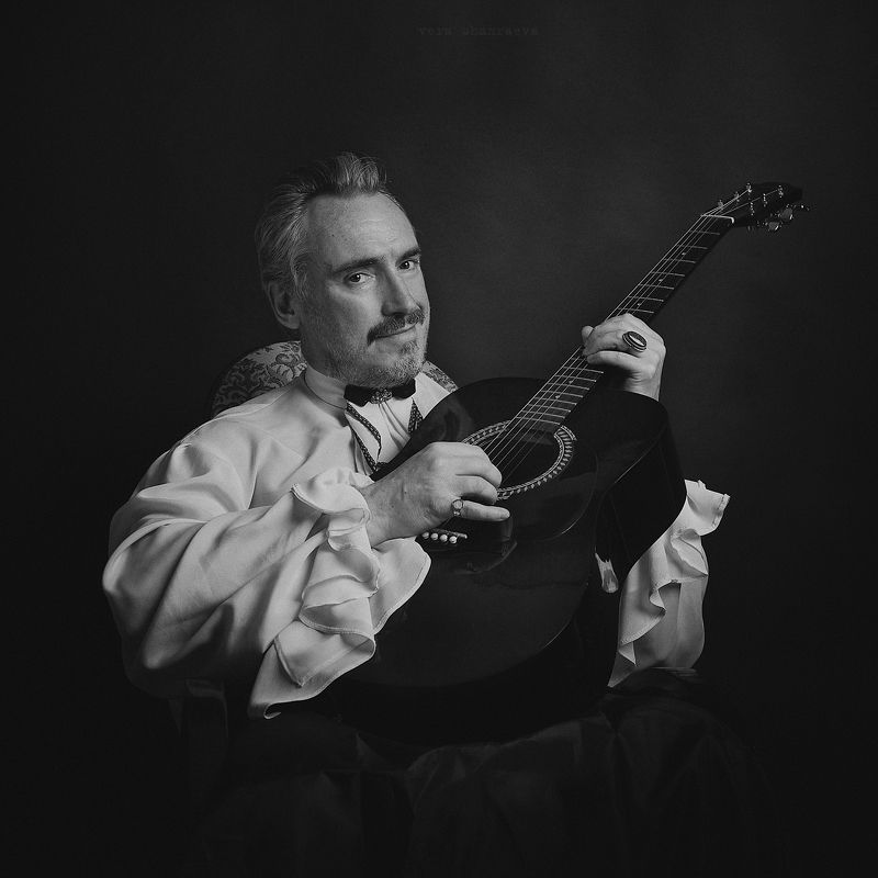 чб мужской портрет постановка вера шамраева ***photo preview