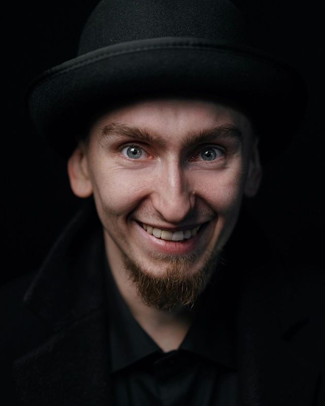 Романphoto preview