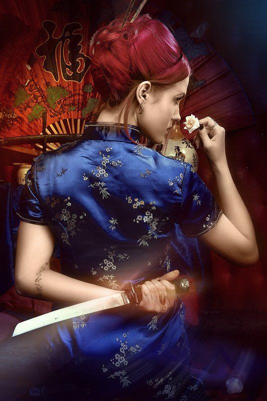 Цветок и ножphoto preview