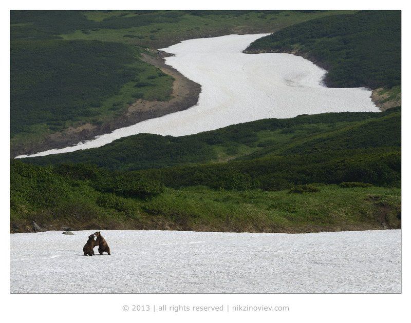 О месте, где лето встречается с зимойphoto preview