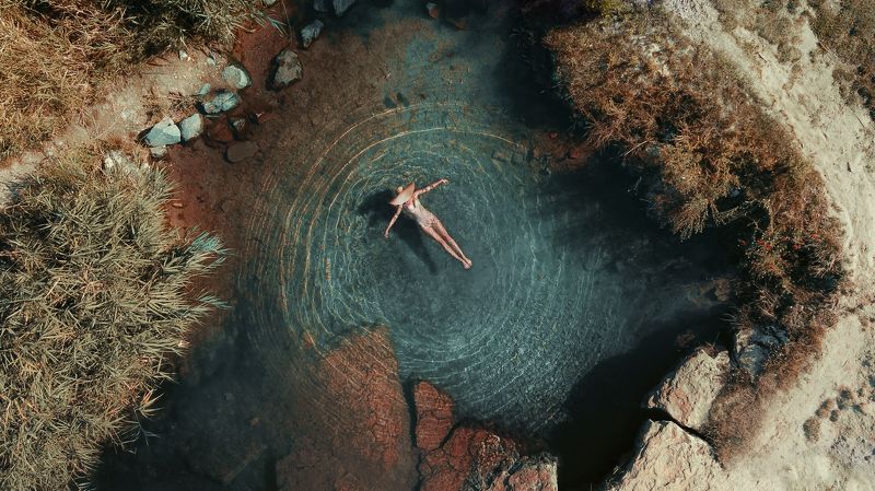 female, lake,landscape,drone Alinaphoto preview