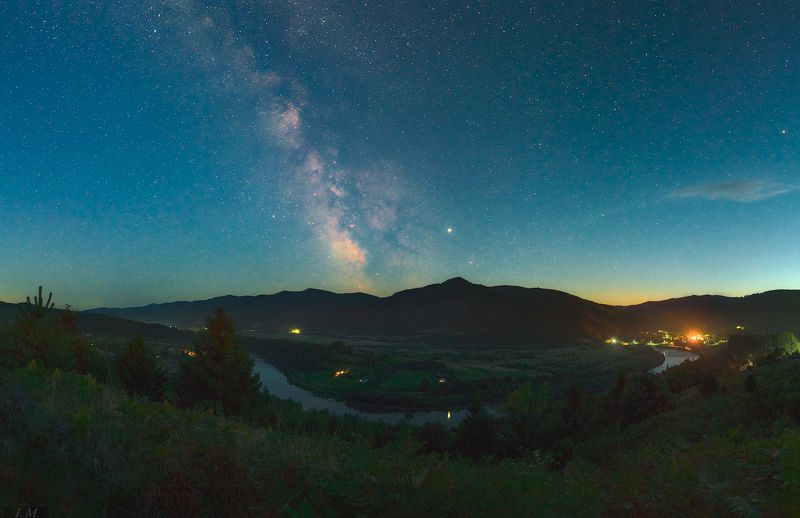 ночь, пейзаж, звезды, Млечный Путь, панорама, река, Стрый, горы, Сколевские Бескиды, лето, night, stars, Milky Way, panorama, river, Stryi, Skolevski Beskydy, mountains, summer, nightscape, travel Ночь наступает ..photo preview