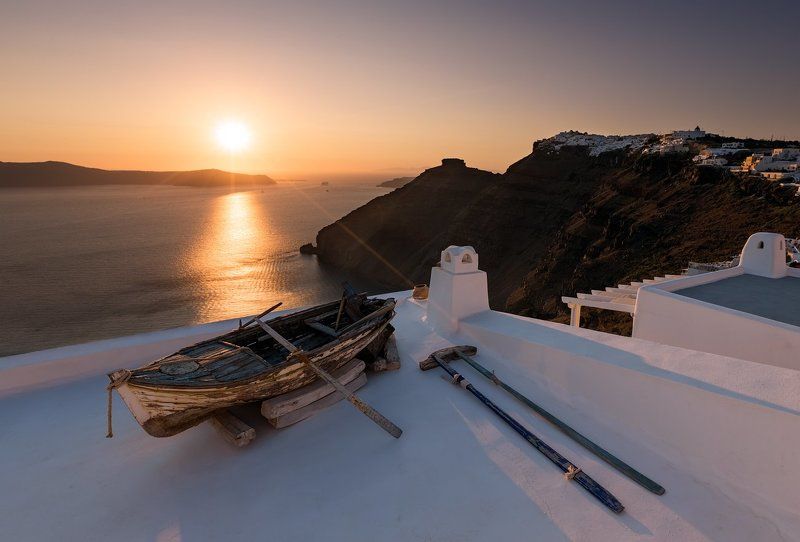 Фиростефани, лодочка, закат.photo preview