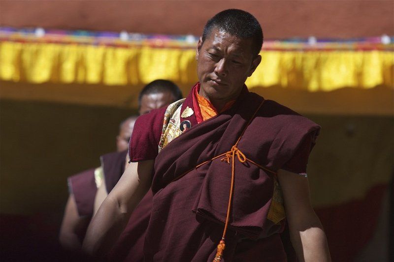 малый тибет, монахи танцы Тибетских монаховphoto preview