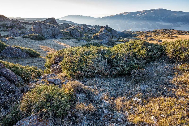 рассвет в горах Бойкадын тауphoto preview