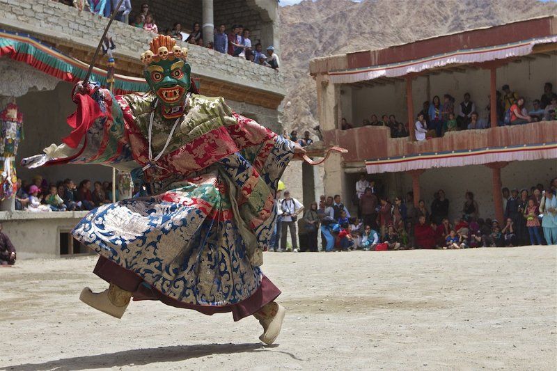 Малый тибет, Танец Цам танец Цамphoto preview