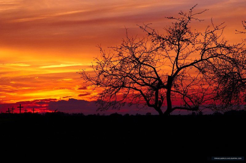 пейзаж, закат Churchyardphoto preview