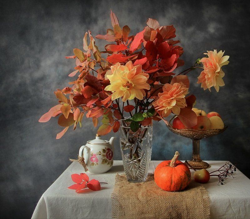 Багряная осеньphoto preview