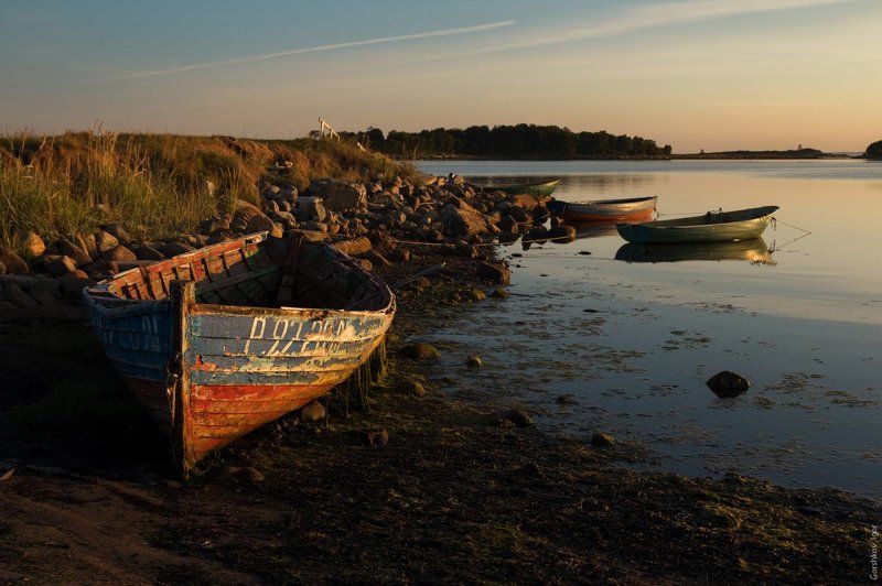 Старая лодкаphoto preview