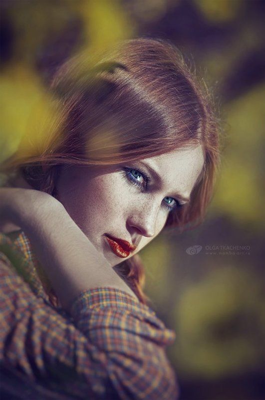 beautiful, colors, Elegance, Green, Model, Outdoors, Park, People, Photo, Portrait, Spring, Style, Sunlight, Trees Surprise mephoto preview