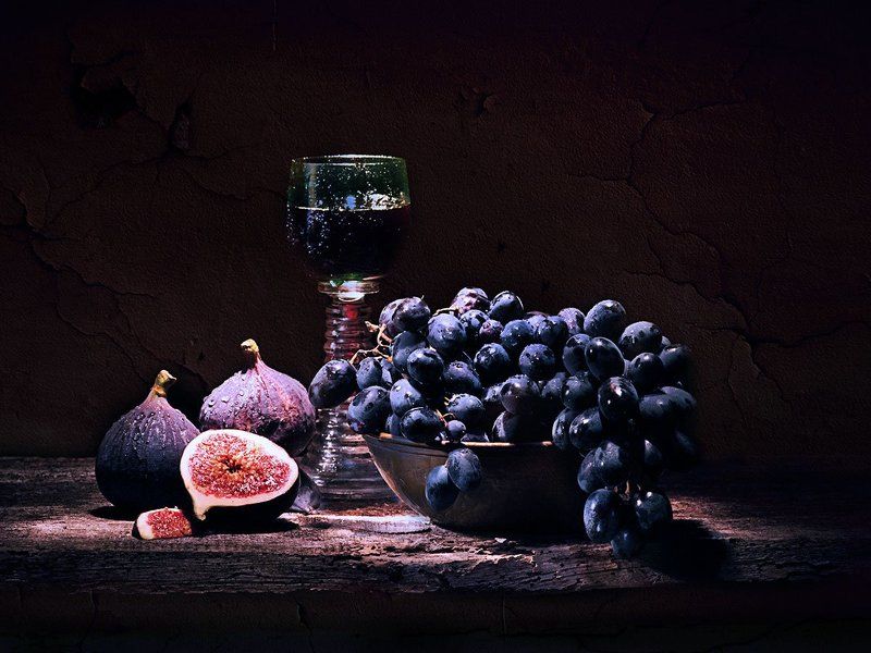 Вино, инжир и виноградphoto preview