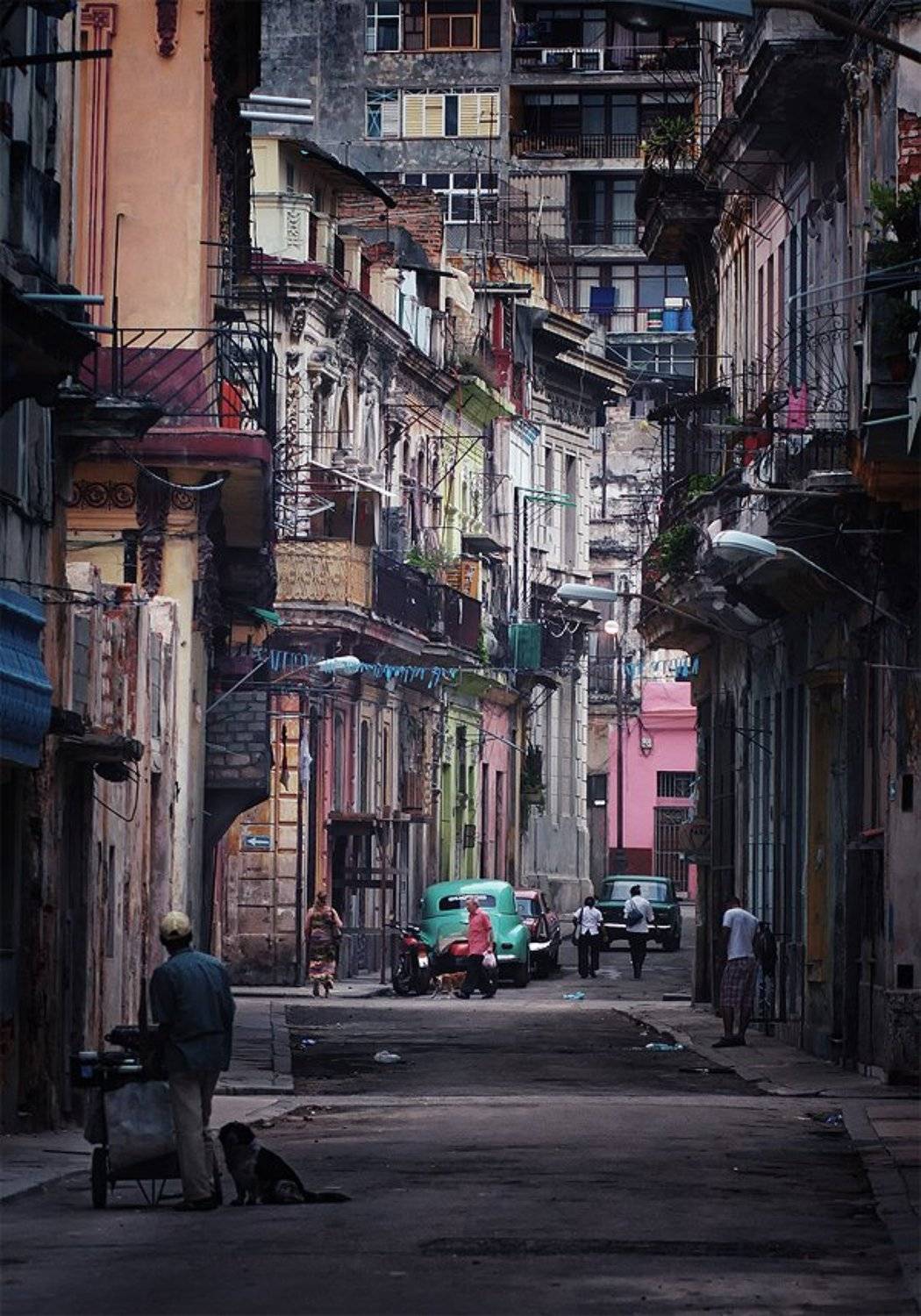 Переулок старого города.. Автор: D_Runk , D_Runk