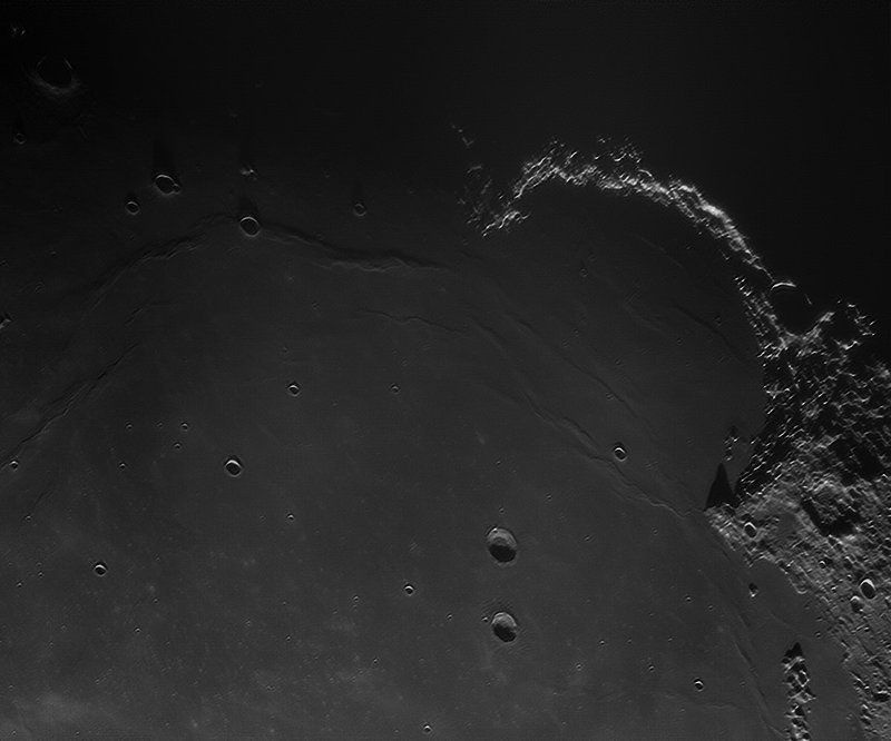 ПРО ЛУНУ               Залив Радугиphoto preview