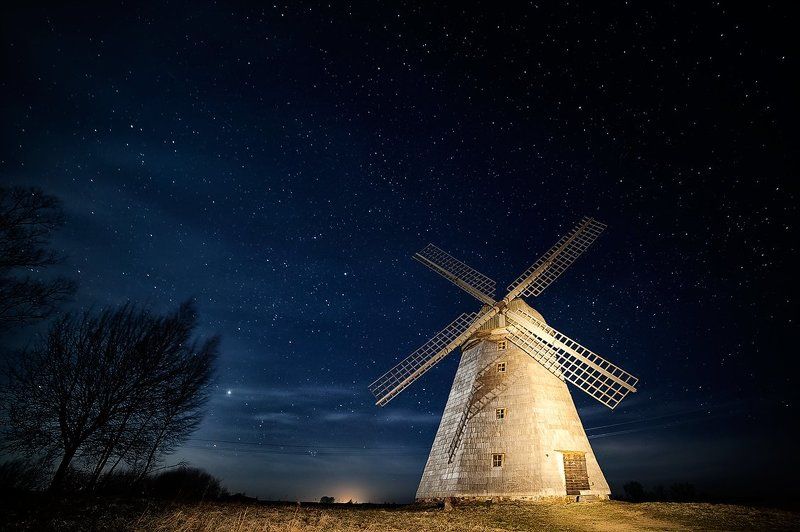 старая мельницаphoto preview