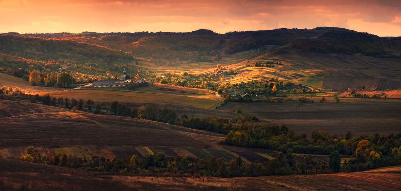 Осеннее светопреДставлениеphoto preview