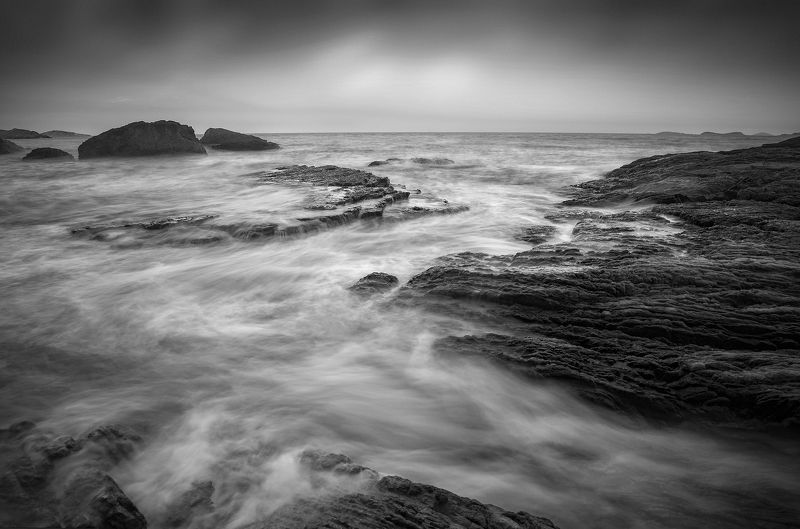 Landscapes,black & white,Travel,China,Wenzhou,reef Sea flowing waterphoto preview
