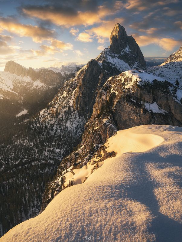 #landscape #mountains #dolomites #italy #sunset Witch\'s castelphoto preview