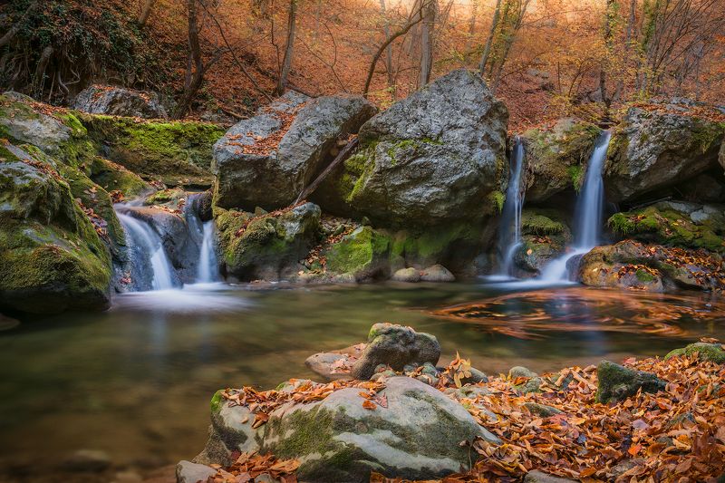 крым, пейзаж, осень, большой каньон, каньон, водопад, листья, Закружила осень...photo preview