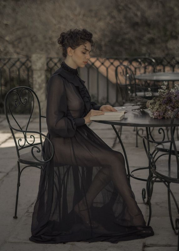 Canvas with beautiful Alexandra . . . photo preview